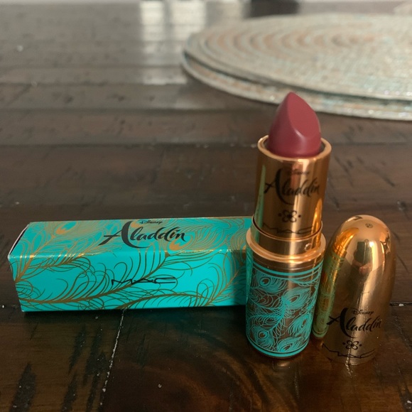 🧞♂️LE🧞♂️MAC Aladdin Collection Matte Lipstick- Rajah - Picture 15 of 16